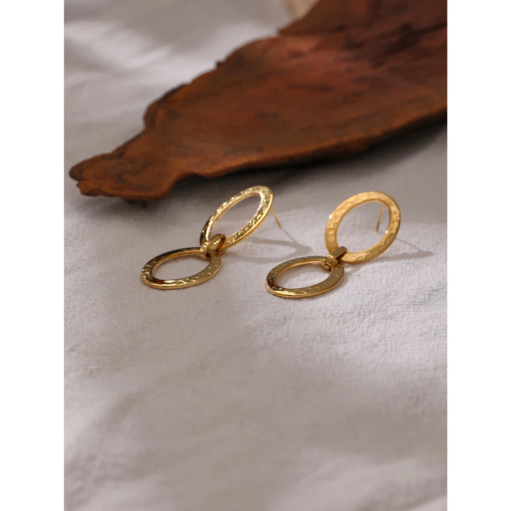 Brinco Alongado Argolas com Textura