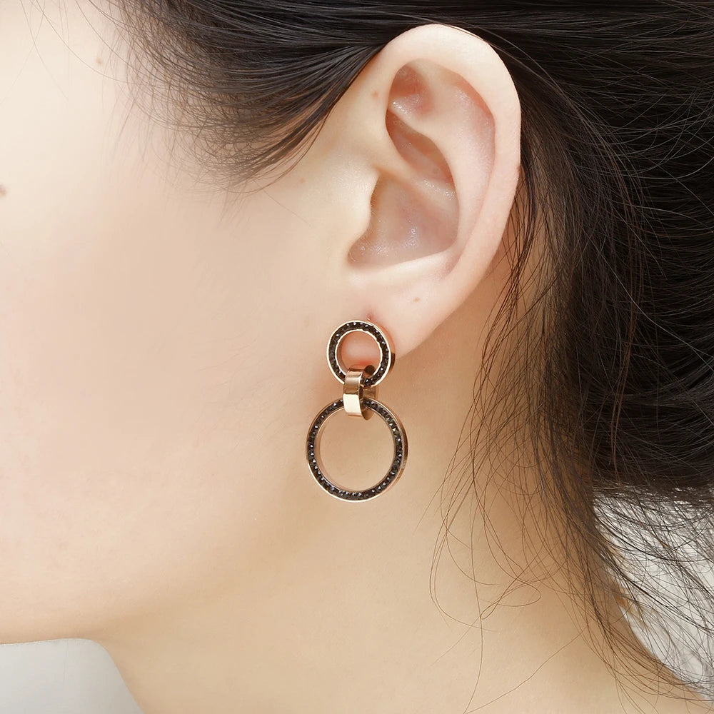 Brinco de Argolas com Detalhe