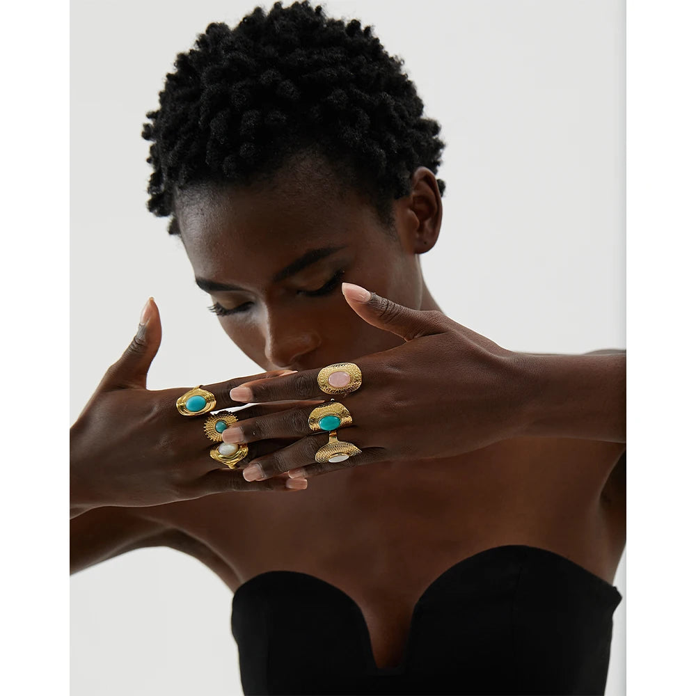 Anel Vintage Com Pedra Natural