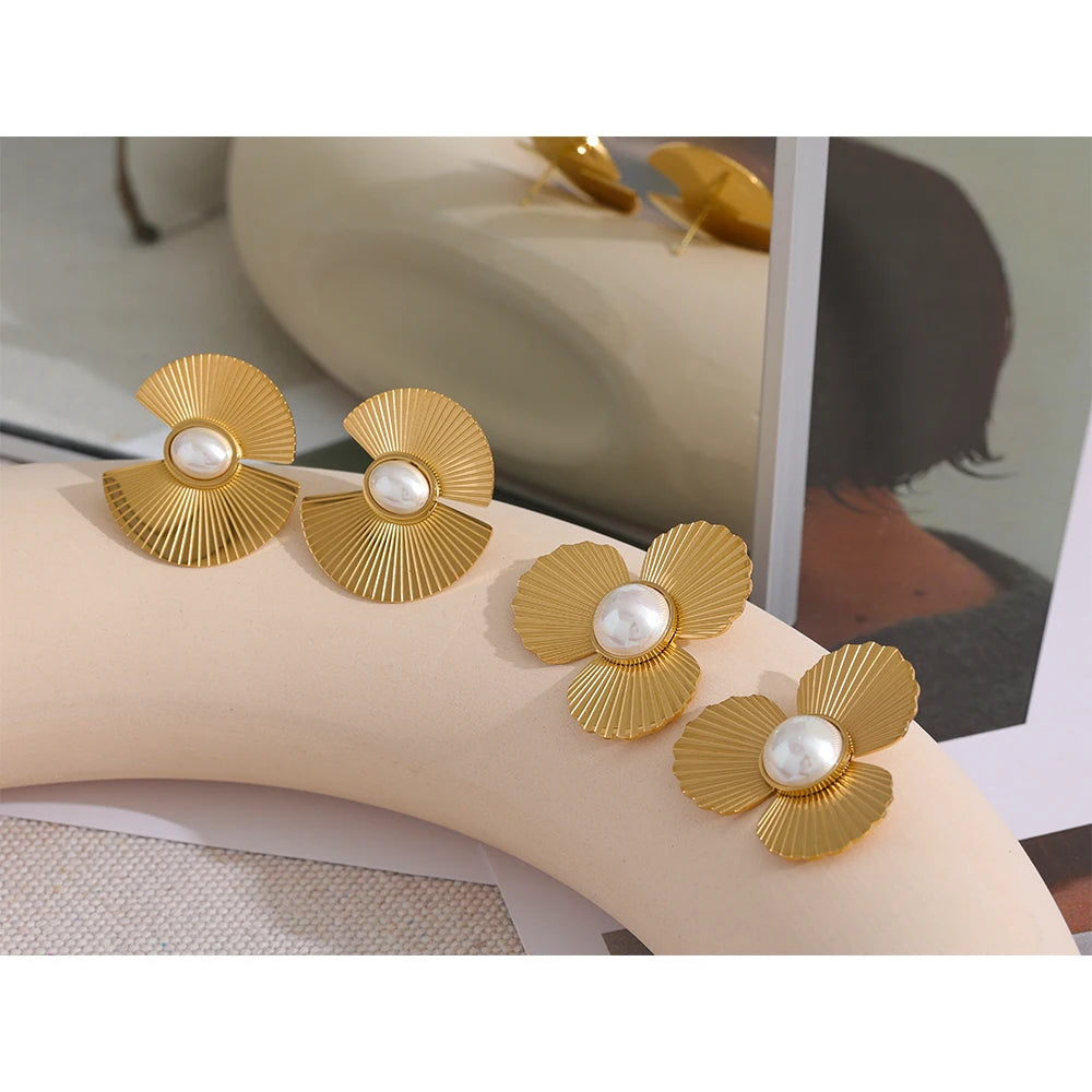 Brinco com Pérola Central