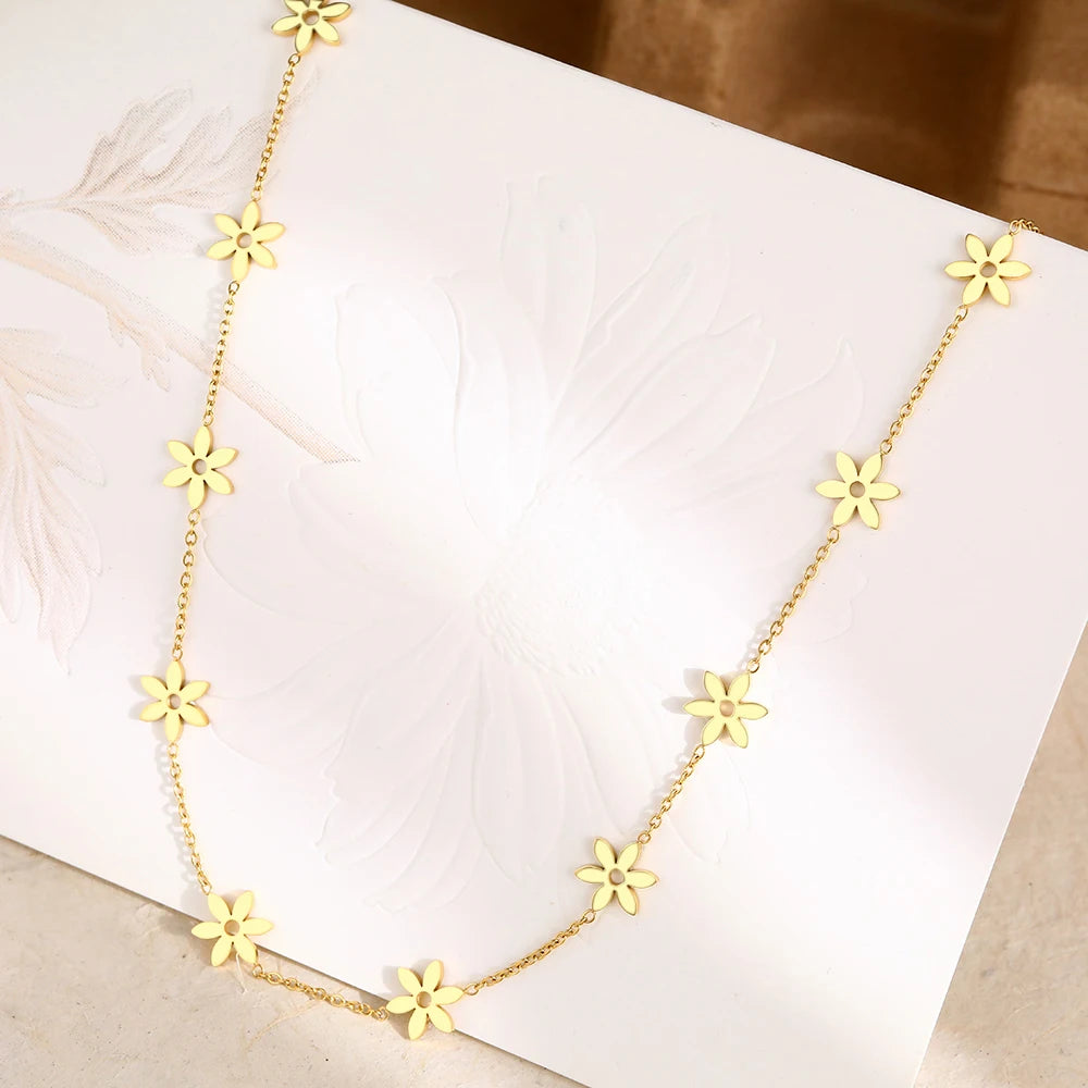 Colar Gargantilha Flores Vintage