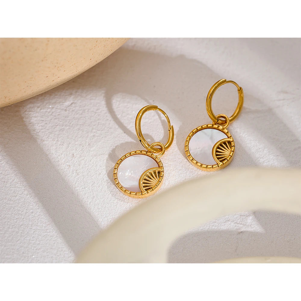 Brinco de Argola Estrela e Lua