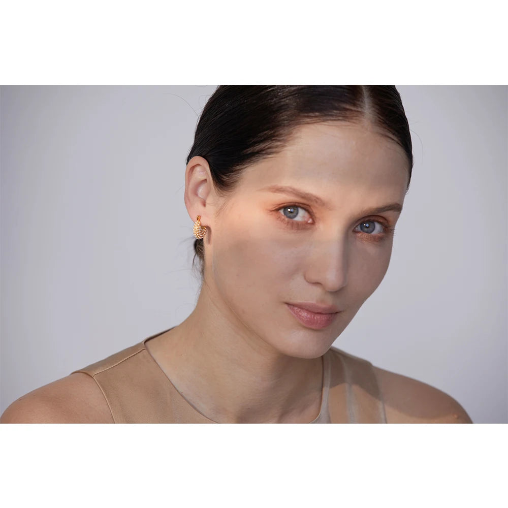 Brinco Argola Cravejado de Pérolas