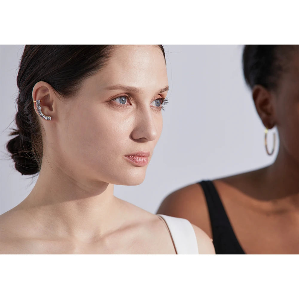 Brinco Ear Cuff com Zircônias