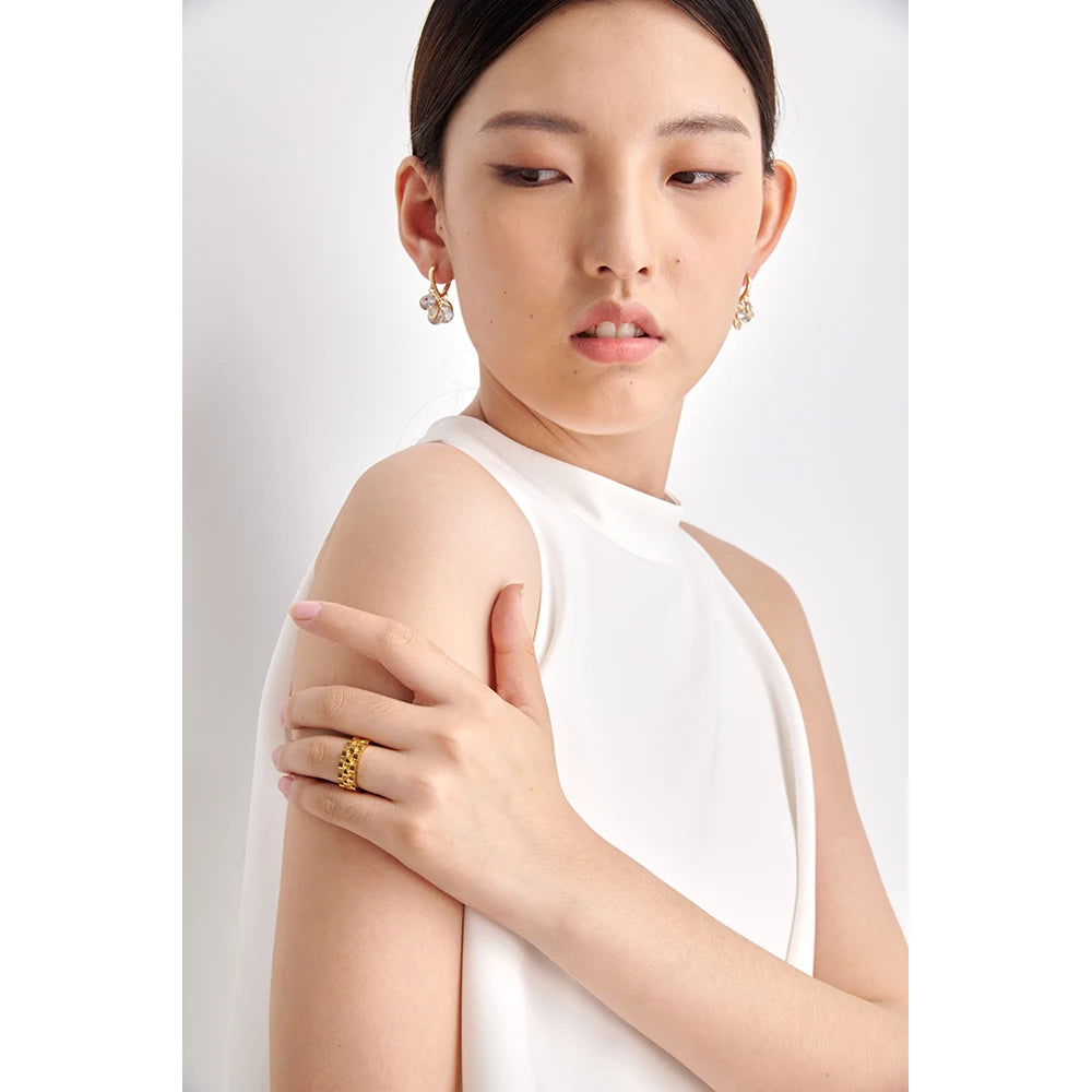 Anel Dourado Estilo Engrenagem