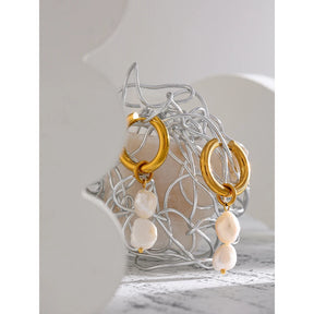Brinco de Argola com Pingente Duas Pérolas