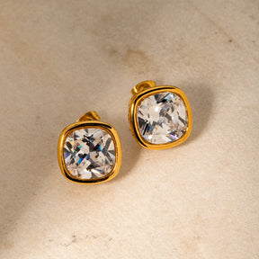 Brinco Ponto de Luz com Zircônia