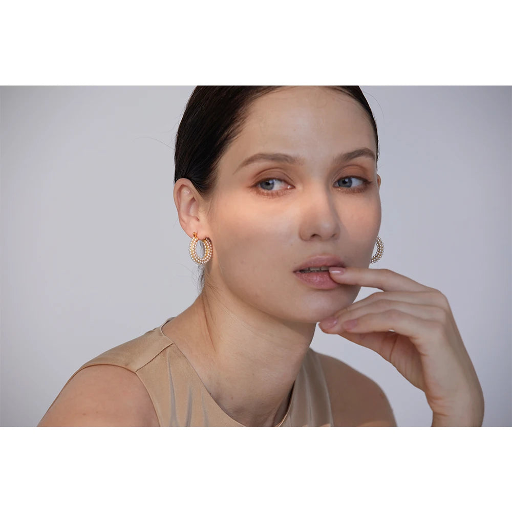 Brinco Argola Pérolas Encrustadas