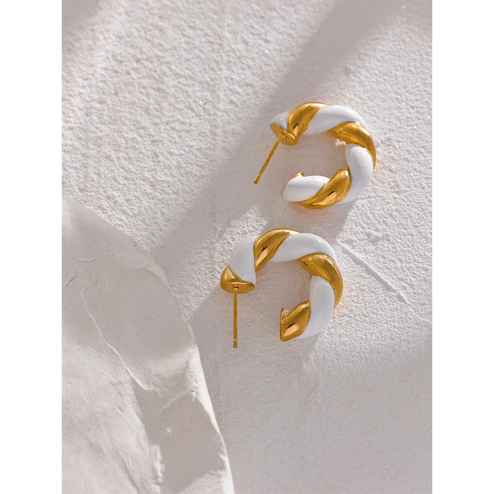 Brinco Argola Dourado e Branco