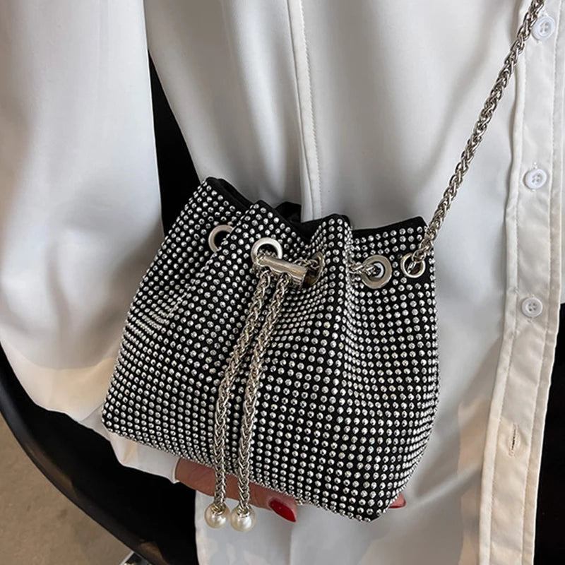Bolsa Balde com Strass
