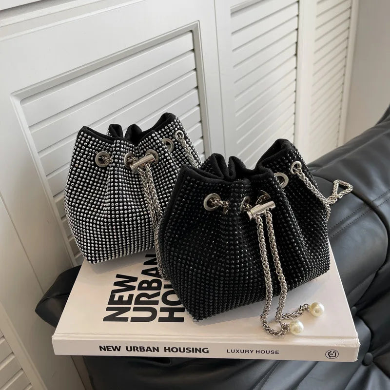 Bolsa Balde com Strass