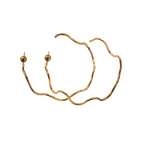Brinco de Argola em Ondas