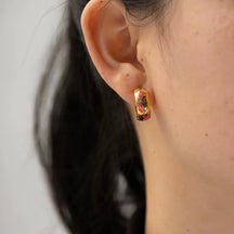 Brinco de Argola com Detalhes de Flores