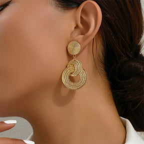 Brinco Aramado com Nó