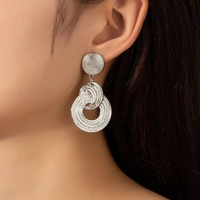 Brinco Aramado com Nó